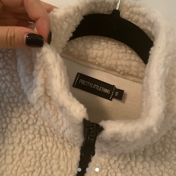 Fleece sweater with zip up collar - Picture 3 of 3